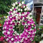 CORONA FLOR VARIADA Y ROSAS Nº2